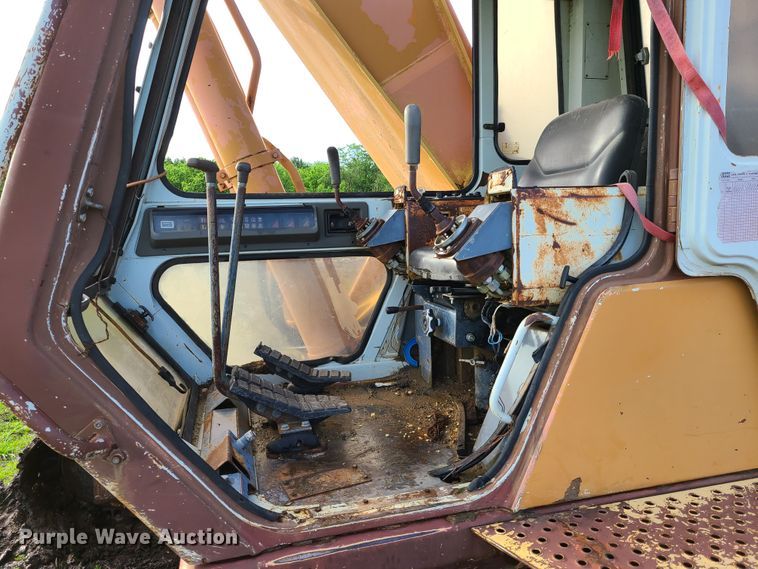 image for item EL9821 1993 Case 9050  excavator