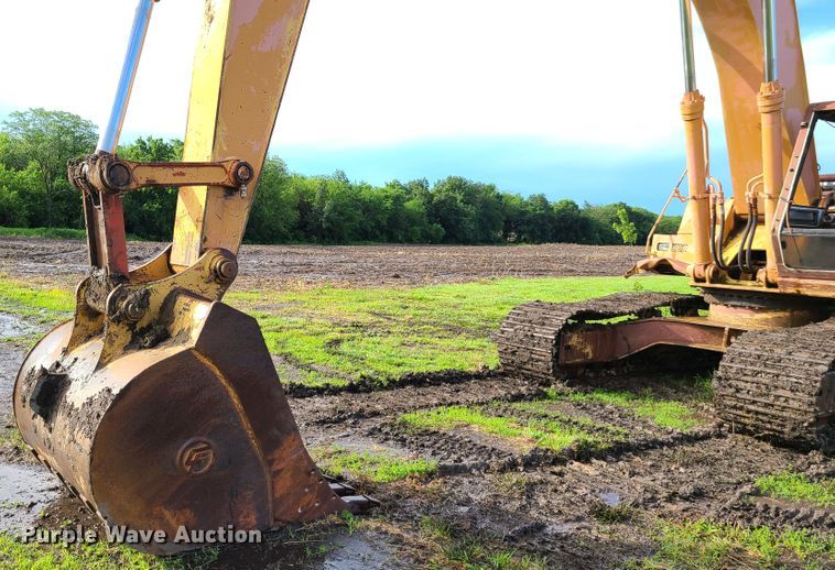 image for item EL9821 1993 Case 9050  excavator