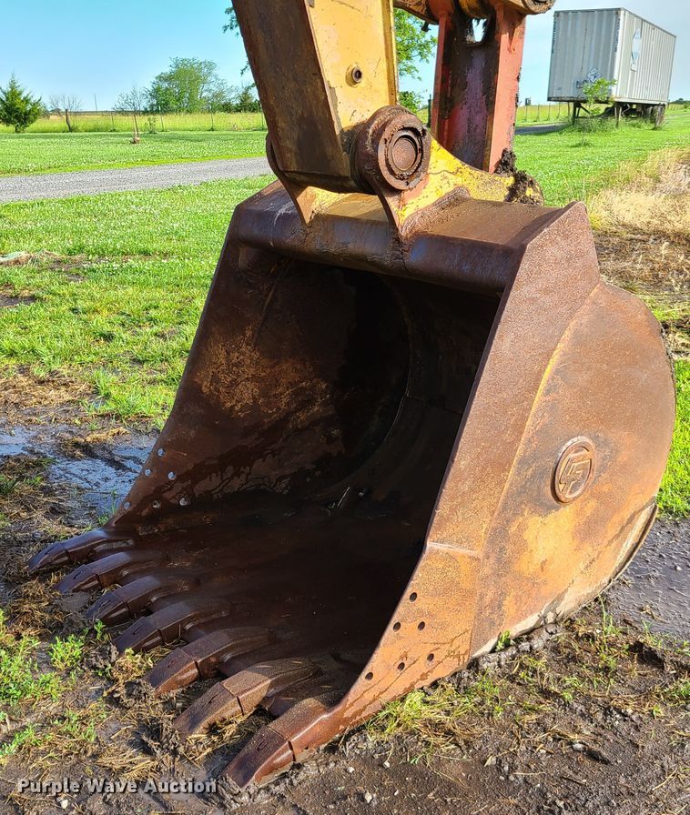 image for item EL9821 1993 Case 9050  excavator