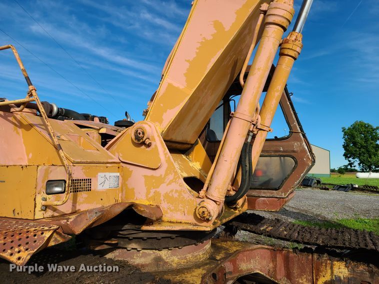 image for item EL9821 1993 Case 9050  excavator