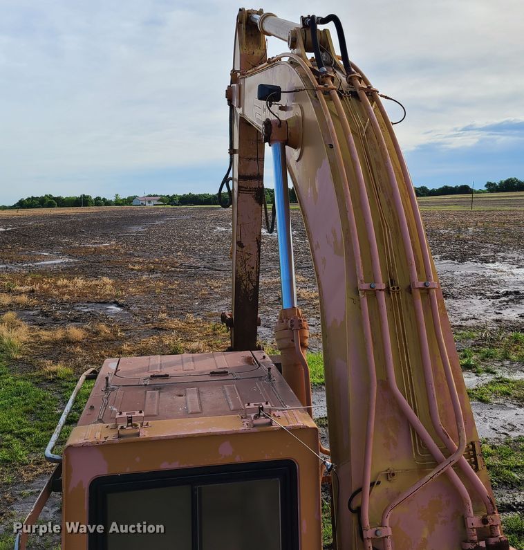 image for item EL9821 1993 Case 9050  excavator