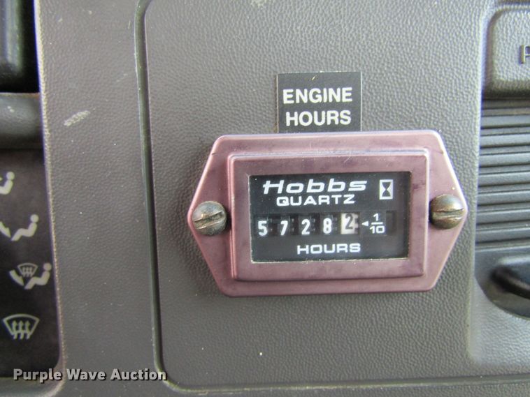 image for item FD9452 2000 Ford F550 Super Duty  bucket truck