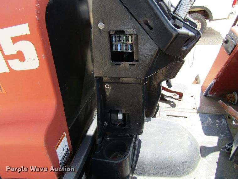 image for item FD9453 2001 Ditch Witch RT115  cable plow