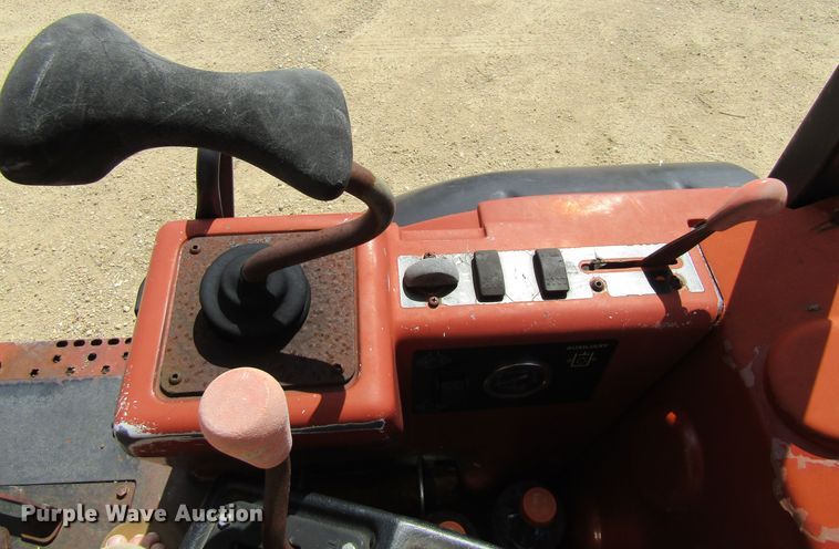 image for item FD9453 2001 Ditch Witch RT115  cable plow