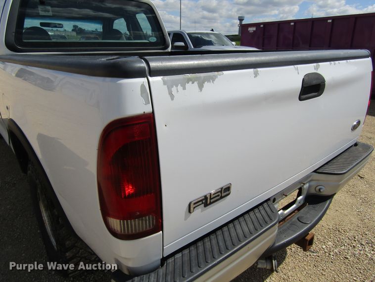 image for item FD9454 1999 Ford F150  SuperCab pickup truck
