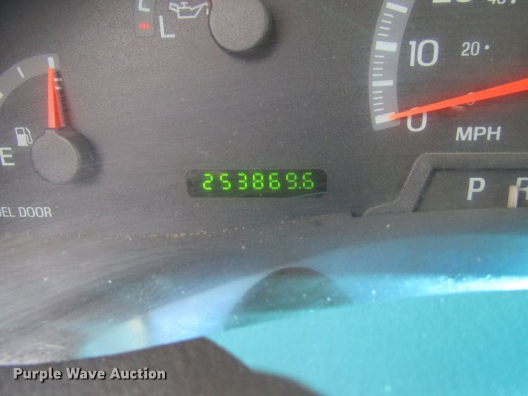 image for item FD9454 1999 Ford F150  SuperCab pickup truck