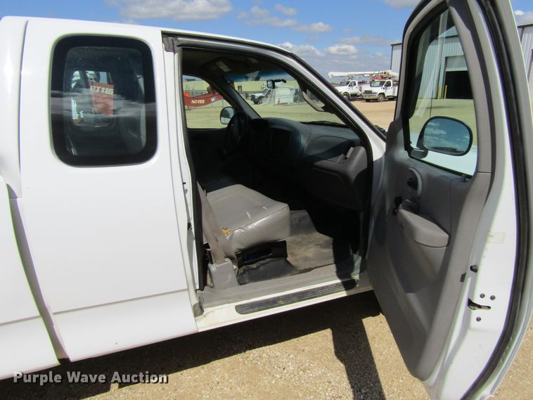 image for item FD9454 1999 Ford F150  SuperCab pickup truck