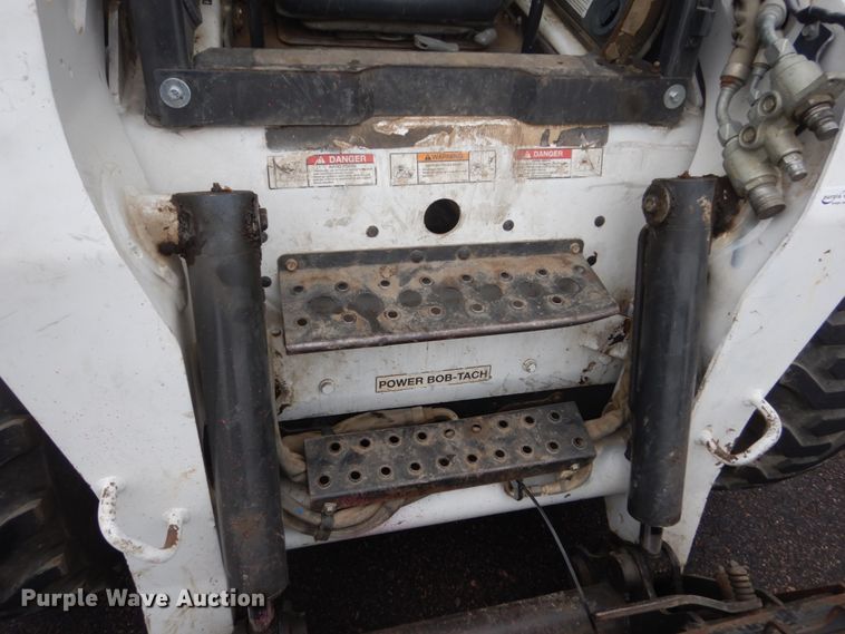 image for item FX9150 2007 Bobcat S250  skid steer loader