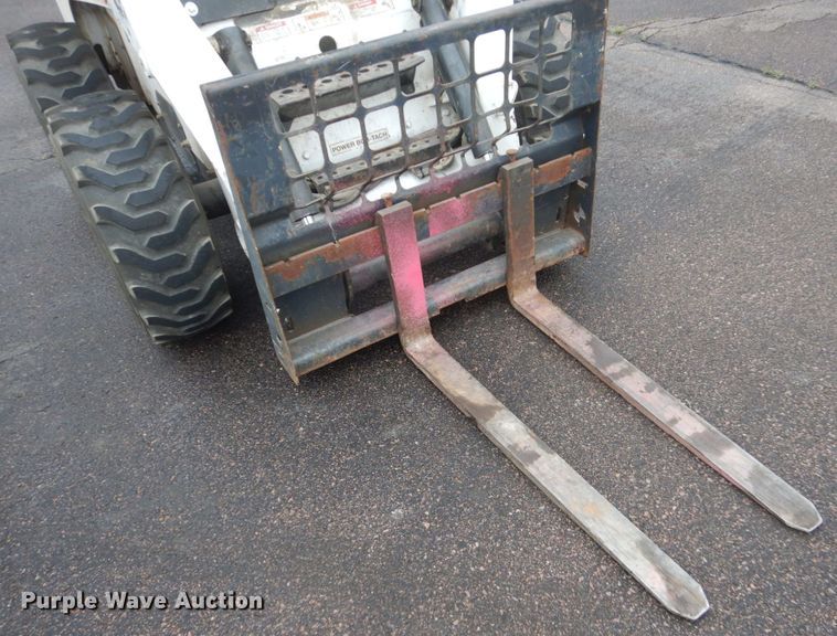 image for item FX9150 2007 Bobcat S250  skid steer loader