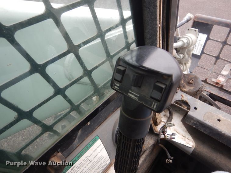 image for item FX9150 2007 Bobcat S250  skid steer loader