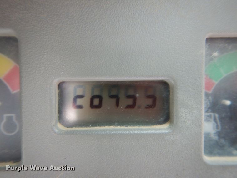 image for item FX9150 2007 Bobcat S250  skid steer loader