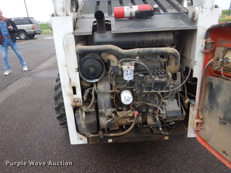 image for item FX9150 2007 Bobcat S250  skid steer loader