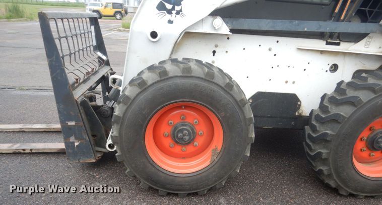image for item FX9150 2007 Bobcat S250  skid steer loader