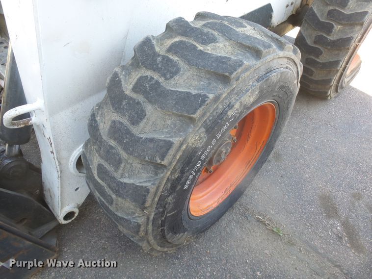 image for item FX9150 2007 Bobcat S250  skid steer loader