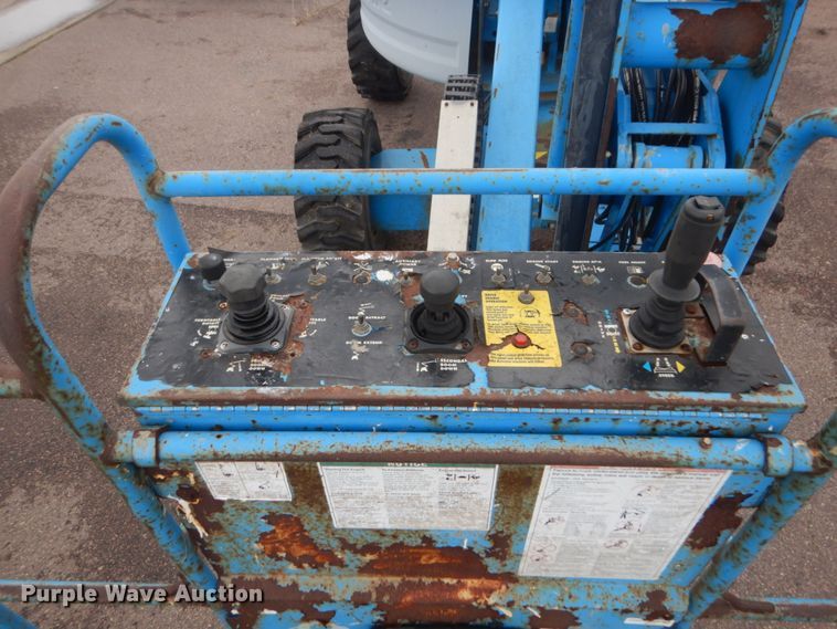 image for item FX9153 2002 Genie Z-45/25  boom lift