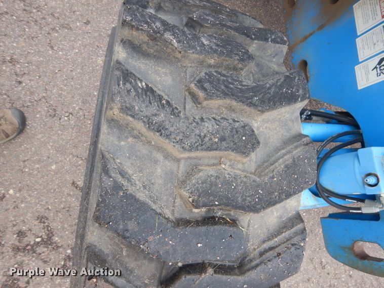 image for item FX9153 2002 Genie Z-45/25  boom lift