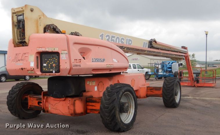 image for item FX9154 JLG 1350SJP  boom lift