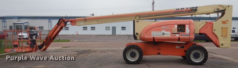 image for item FX9156 2005 JLG 800AJ  boom lift
