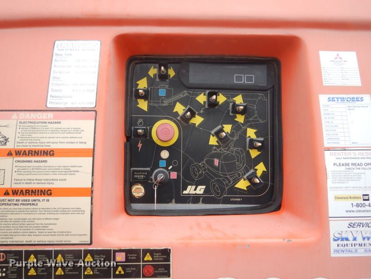 image for item FX9156 2005 JLG 800AJ  boom lift