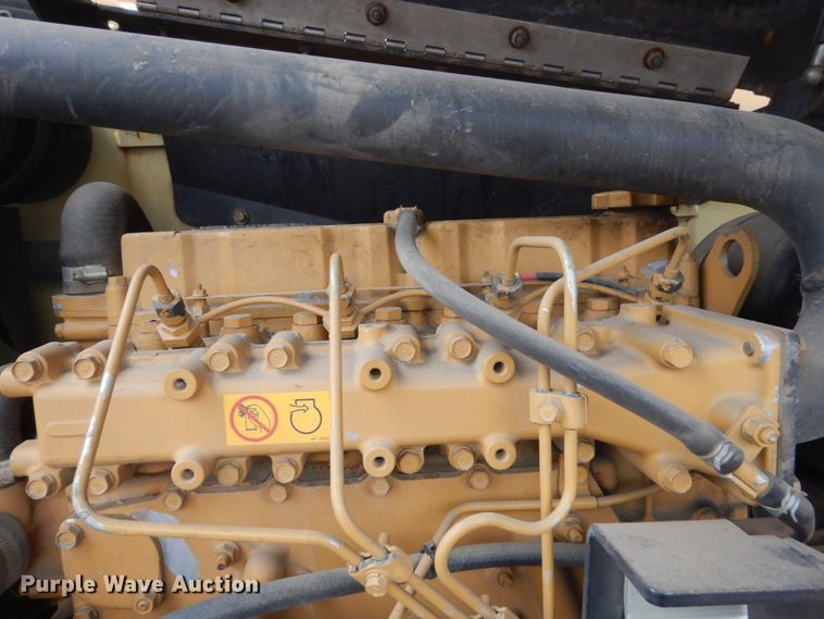 image for item FX9156 2005 JLG 800AJ  boom lift