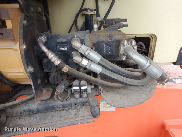 image for item FX9156 2005 JLG 800AJ  boom lift