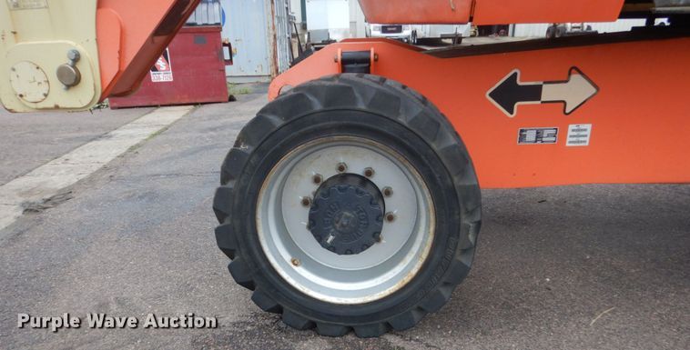 image for item FX9156 2005 JLG 800AJ  boom lift