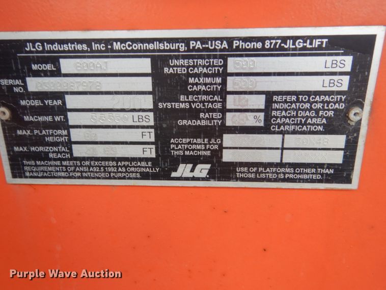 image for item FX9156 2005 JLG 800AJ  boom lift