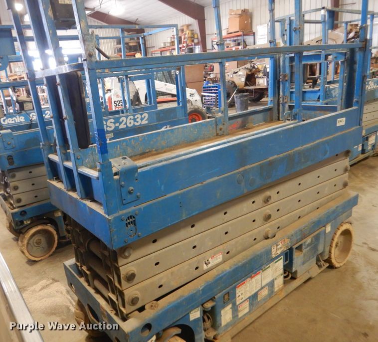 image for item FX9157 Genie GS-2632  scissor lift