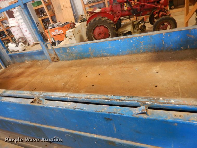 image for item FX9157 Genie GS-2632  scissor lift