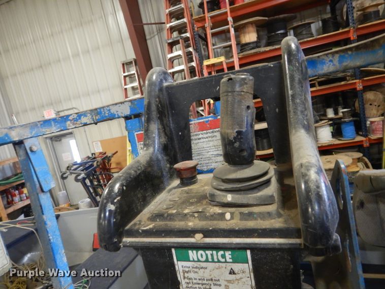 image for item FX9157 Genie GS-2632  scissor lift