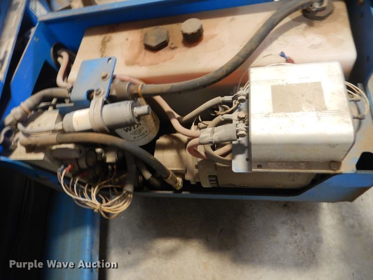 image for item FX9157 Genie GS-2632  scissor lift