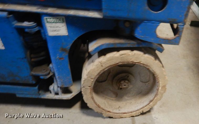 image for item FX9157 Genie GS-2632  scissor lift