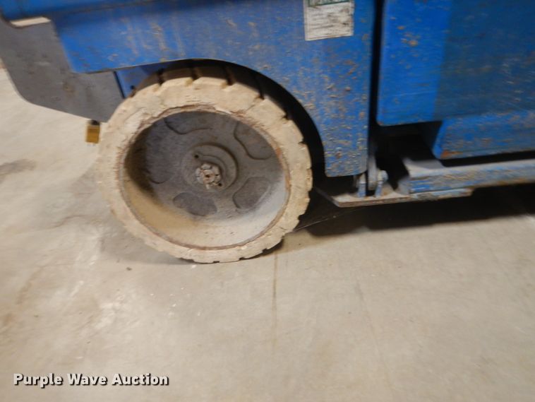 image for item FX9157 Genie GS-2632  scissor lift