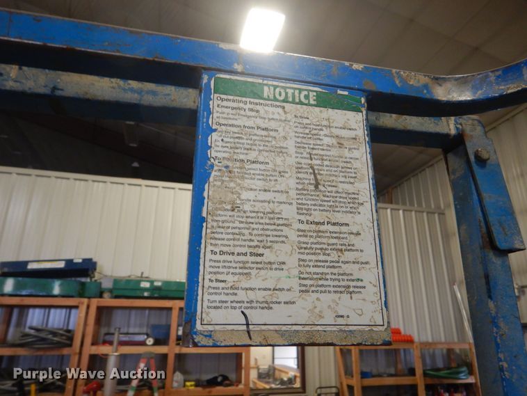 image for item FX9157 Genie GS-2632  scissor lift