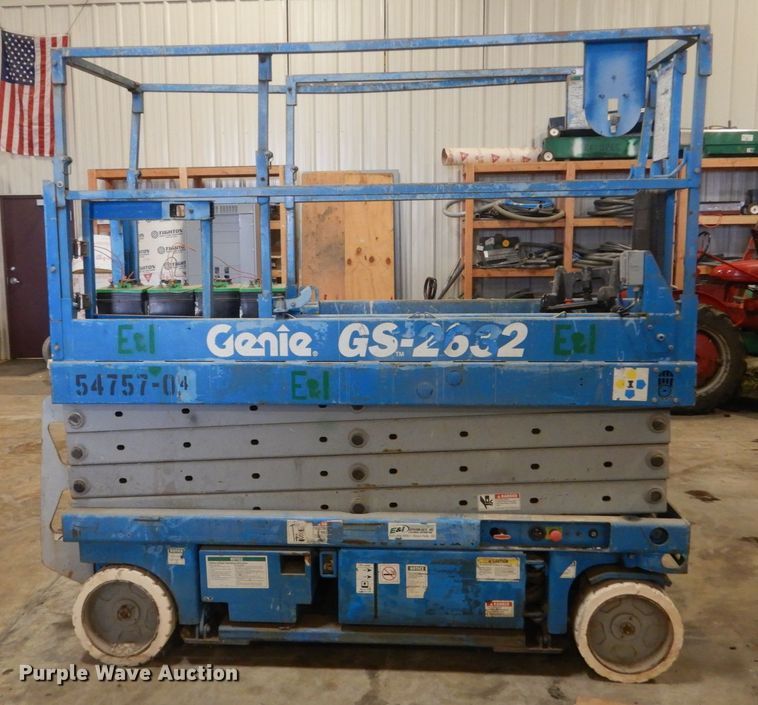 image for item FX9158 Genie GS-2632  scissor lift