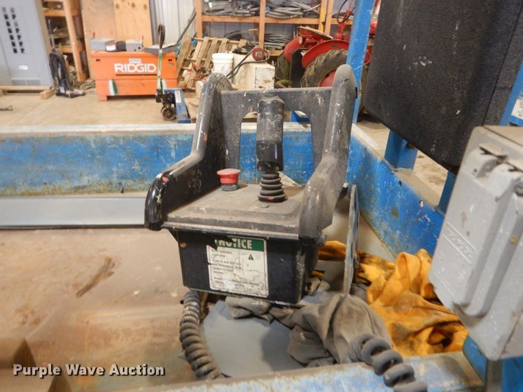 image for item FX9158 Genie GS-2632  scissor lift