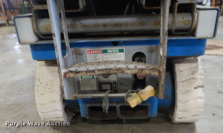 image for item FX9158 Genie GS-2632  scissor lift