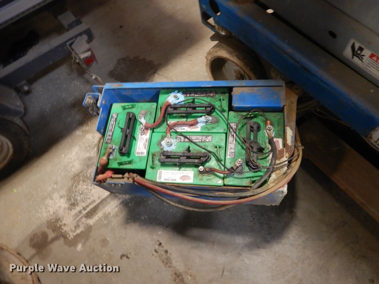 image for item FX9159 Genie GS-2632  scissor lift