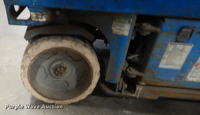 image for item FX9159 Genie GS-2632  scissor lift