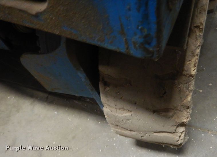 image for item FX9159 Genie GS-2632  scissor lift