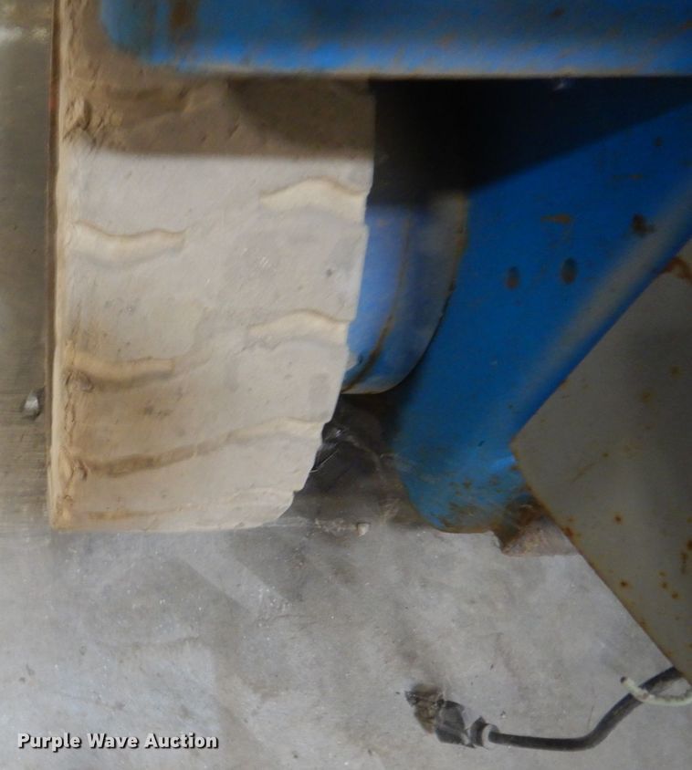 image for item FX9159 Genie GS-2632  scissor lift