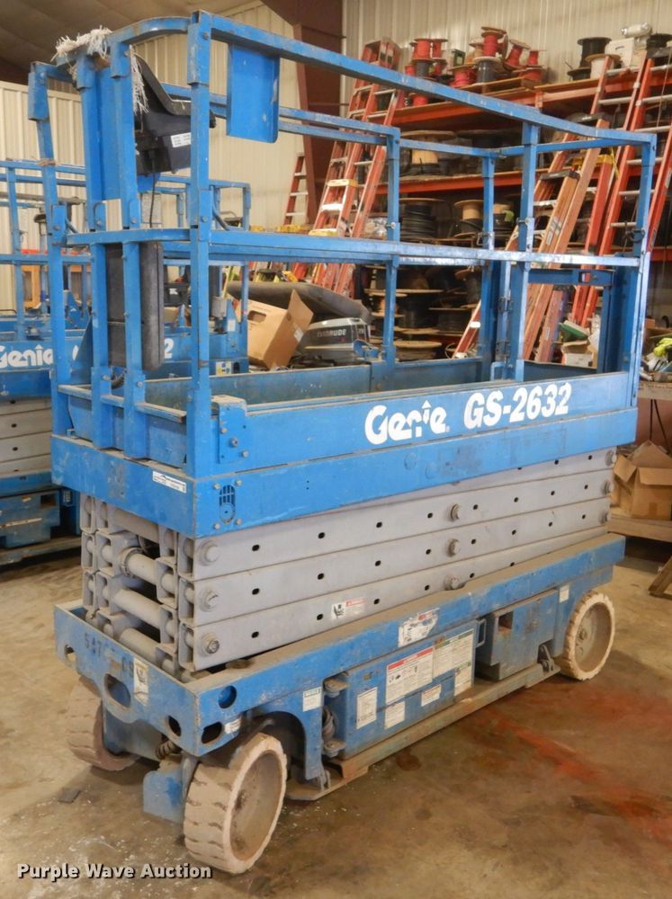 image for item FX9160 Genie GS-2632  scissor lift