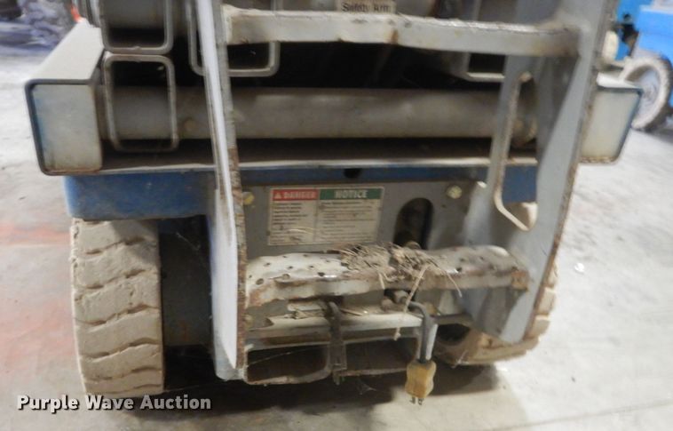 image for item FX9160 Genie GS-2632  scissor lift