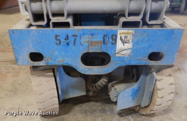 image for item FX9160 Genie GS-2632  scissor lift
