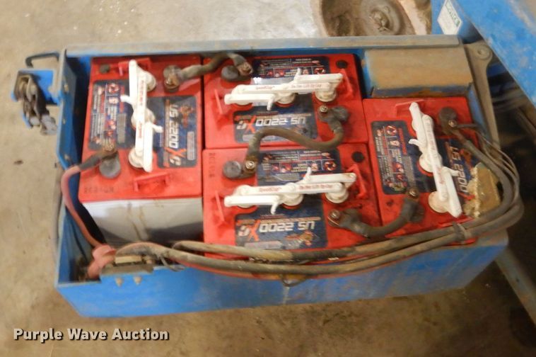 image for item FX9160 Genie GS-2632  scissor lift