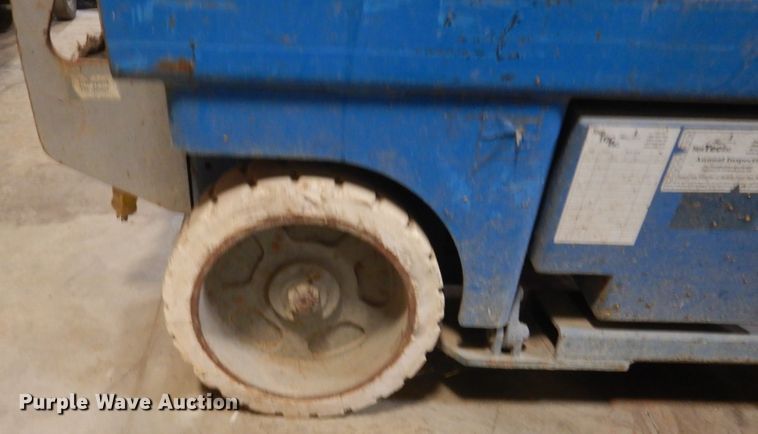 image for item FX9160 Genie GS-2632  scissor lift