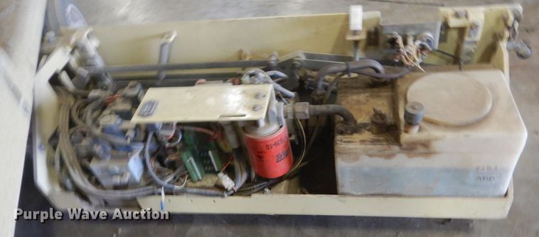 image for item FX9161 2001 JLG 2032E2  scissor lift