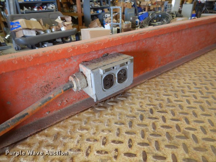 image for item FX9162 JLG 2032E2  scissor lift