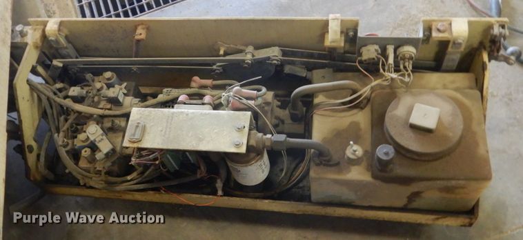 image for item FX9162 JLG 2032E2  scissor lift