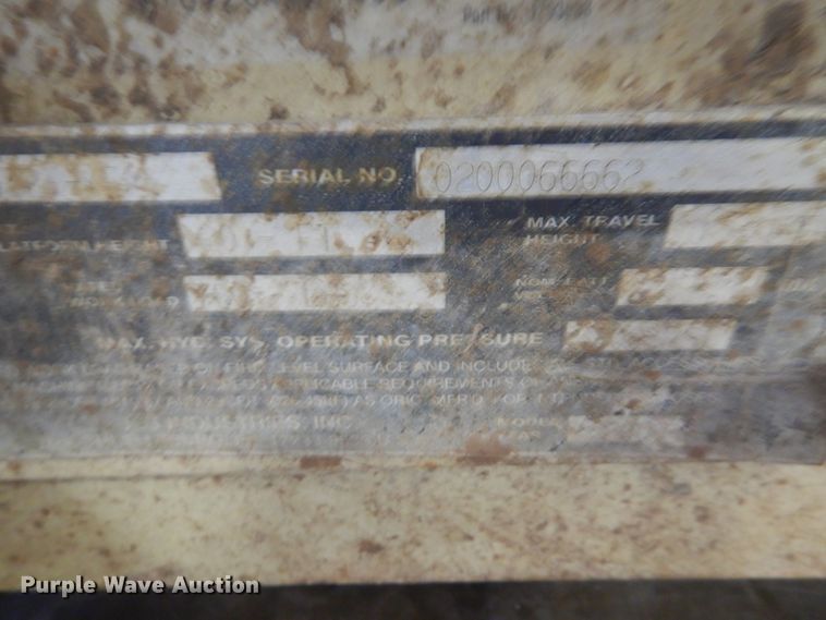 image for item FX9162 JLG 2032E2  scissor lift